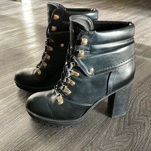 Guess heeled boots